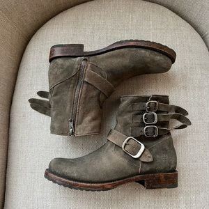 Frye Veronica Strap Short Faded Black 347-0591-FDB Size 8